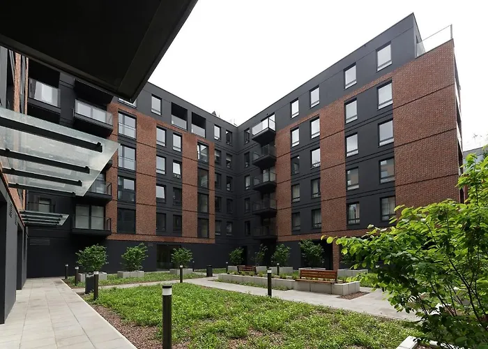 Zentrum Ii Parking By Impero Познань